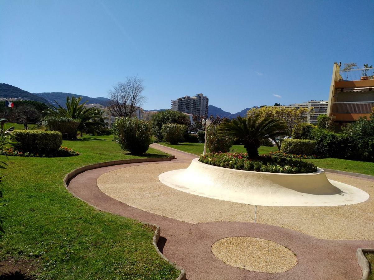 Studio Cannes Marina มองเดอลิเยอลานาปูล ภายนอก รูปภาพ